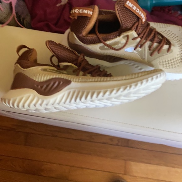 New sneakers good Quality - Picture 2 of 5